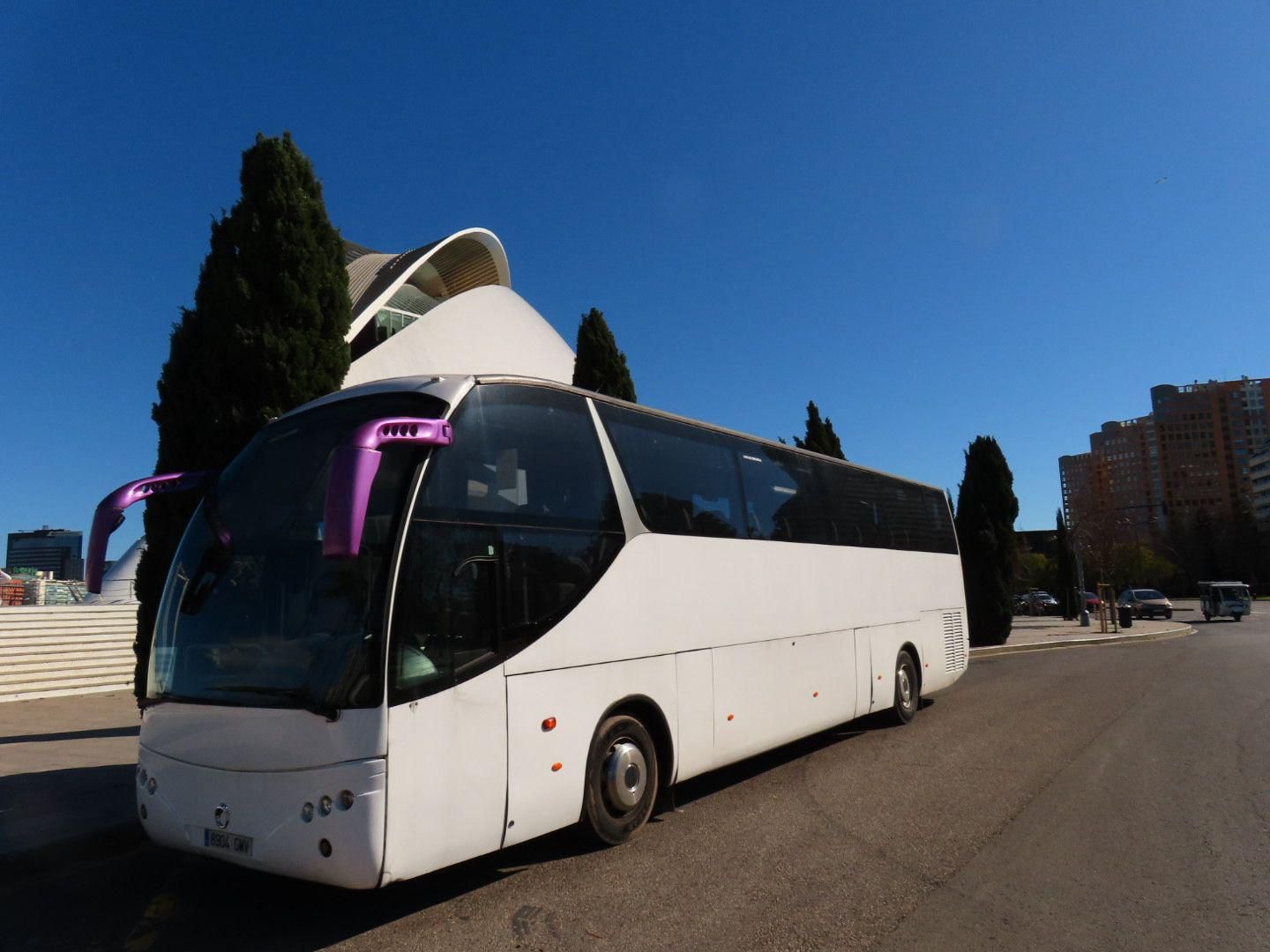 AUTOCARES GALASHER: TRANSPORTE PREMIUM, COMODIDAD Y EXPERIENCIA EN  CADA VIAJE