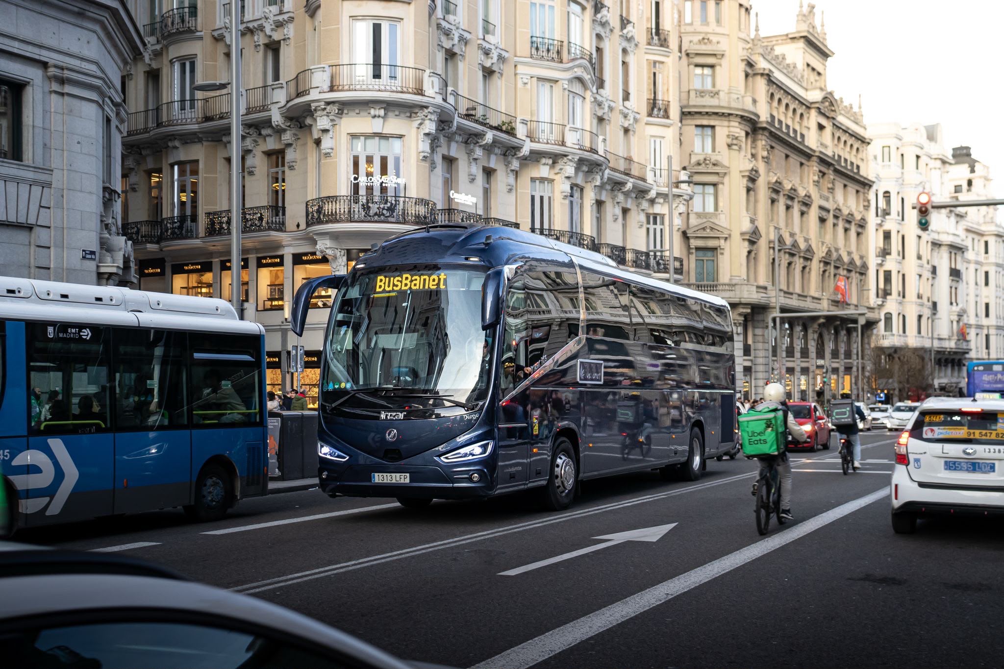 BusBanet: empresa de alquiler de autobuses y microbuses en Madrid