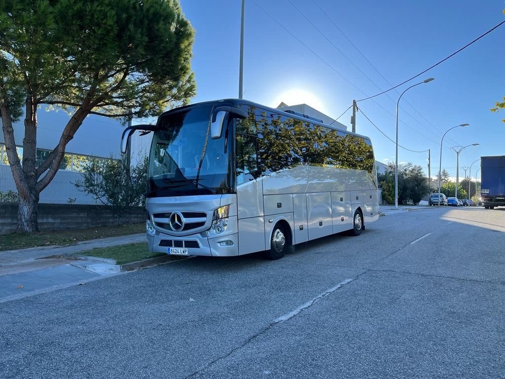 Transmitour